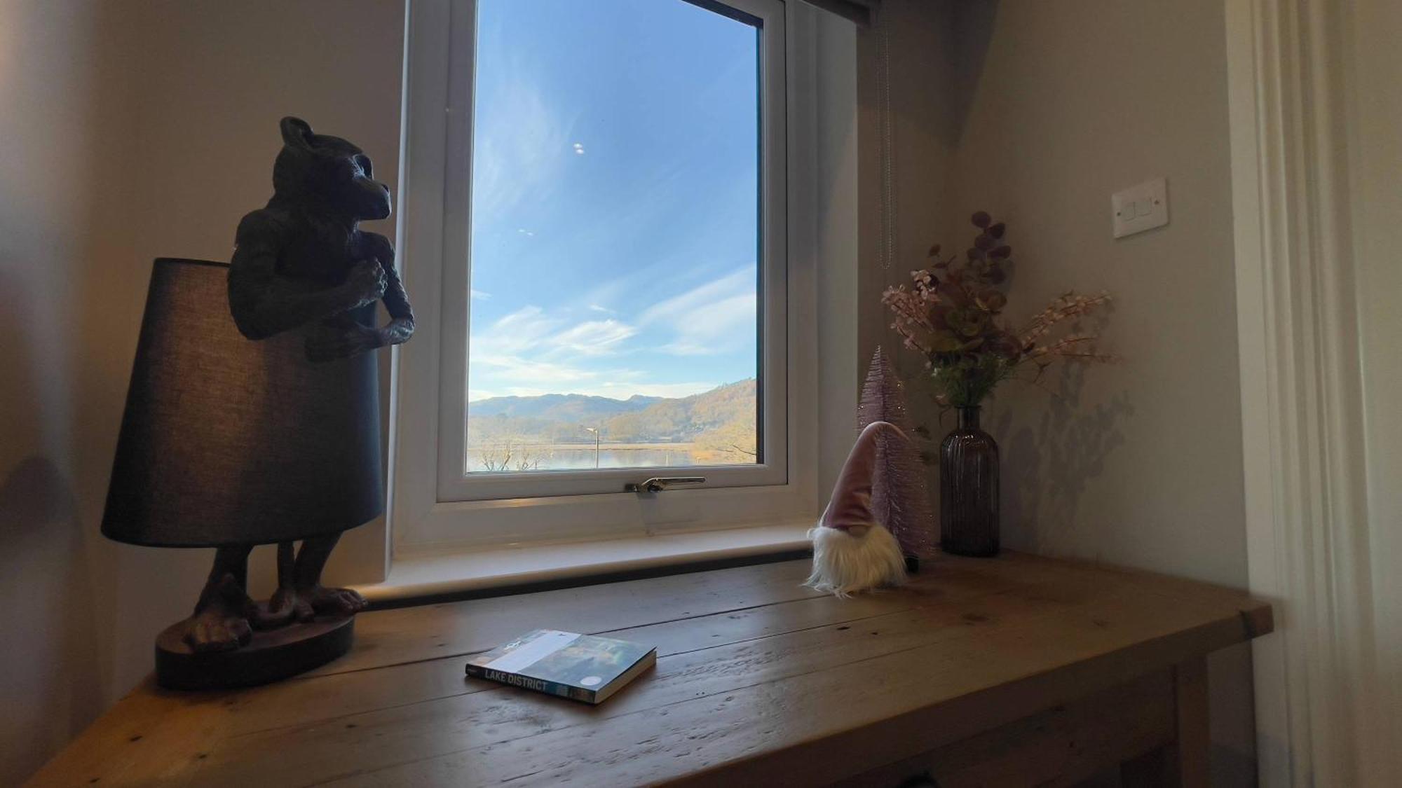 Brand New - Contemporary - 2 Bedroom - 2 Bathroom - Spacious Apartment - Lake Views Ambleside Exteriör bild